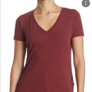 Madewell V-Neck Short Sleeve T-Shirt. NWT